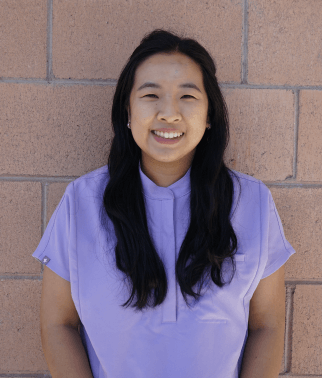 Lindsay Hom, DVM Lindsay Hom, DVM